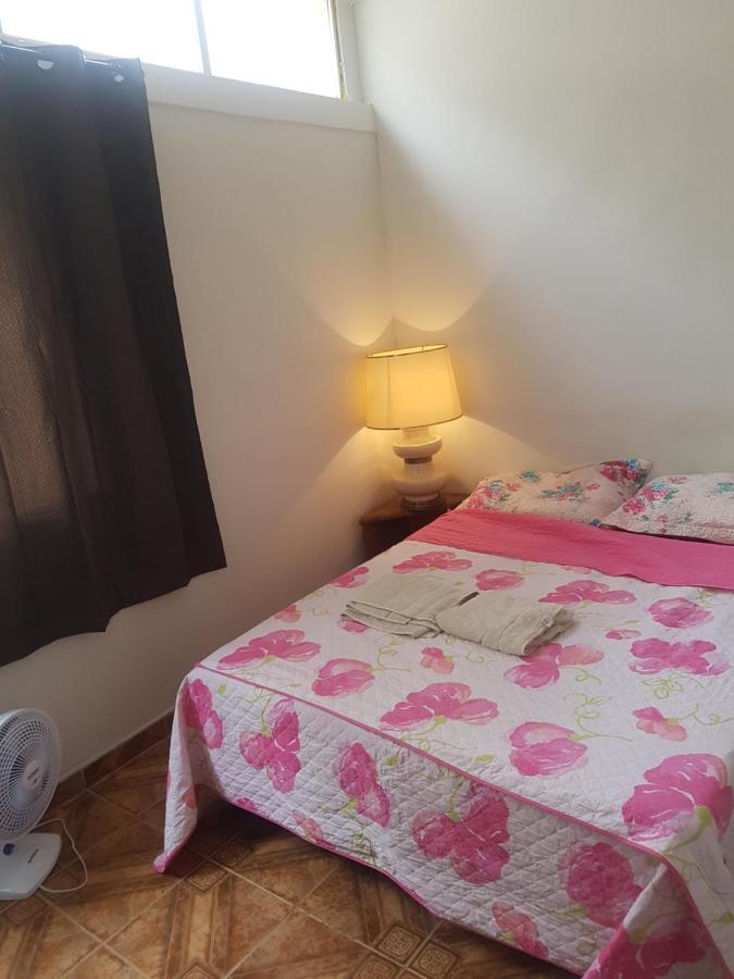 Kitnet Mobiliado Centro Apartment โนวาฟริบูร์โก ภายนอก รูปภาพ
